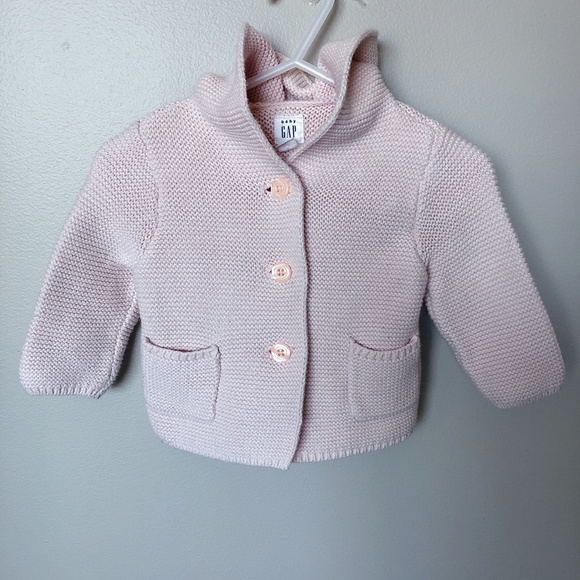 🍁Gap 3-6m pink knit sweater with ears - Picture 3 of 8